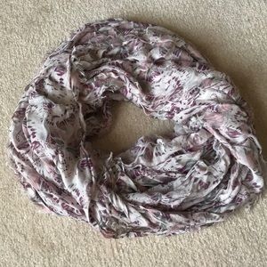 Infiniti scarf